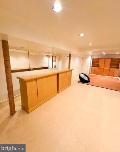 2245 52 St, Philadelphia PA 19131-2312 exterior