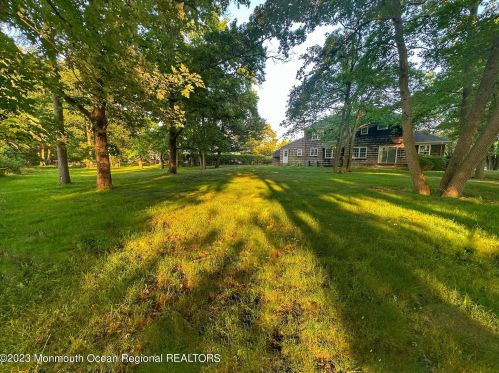 1 Harbor Dr, Locust, NJ 07760-1018