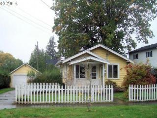 447 Kutch St, Carlton, OR