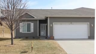 5037 196th Cir, Omaha, NE 68135-3762