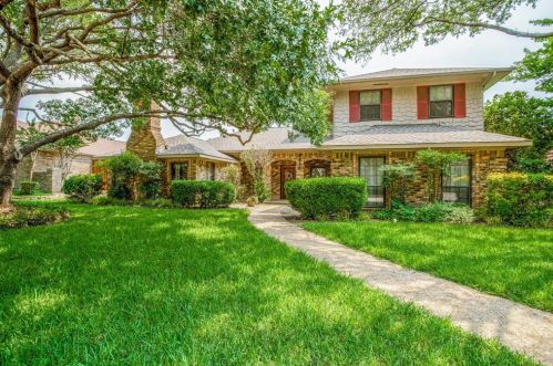 9930 Chimney Hill Ln, Dallas, TX 75243-2904
