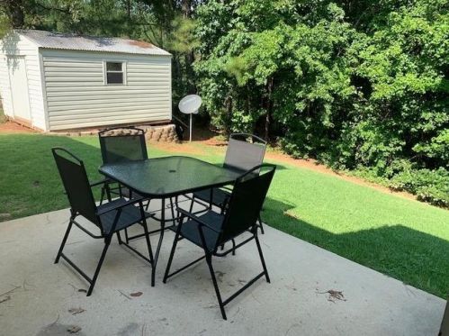513 Brewer Dr, Locust Grove, GA 30248-2345