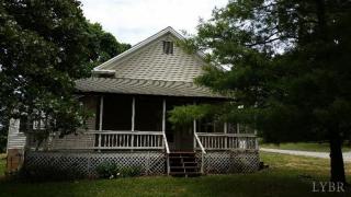 2310 Crockett Rd, Forest, VA 24551-3364