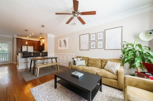 1402 Ashford Creek Cir, Atlanta, GA 30319-5062