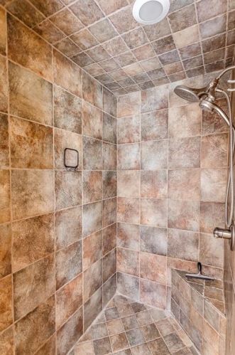 6248 Dilbeck Ln, Dallas TX  75240-5350 exterior