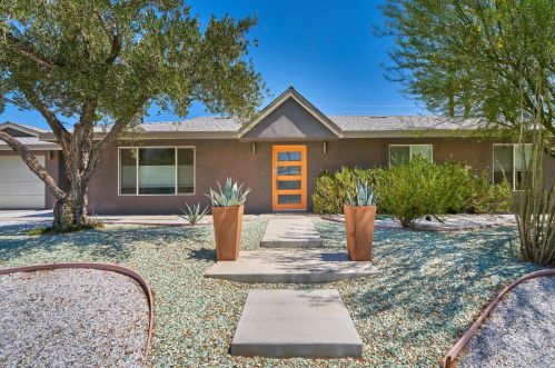 492 Simms Rd, Palm Springs, CA 92262-2091