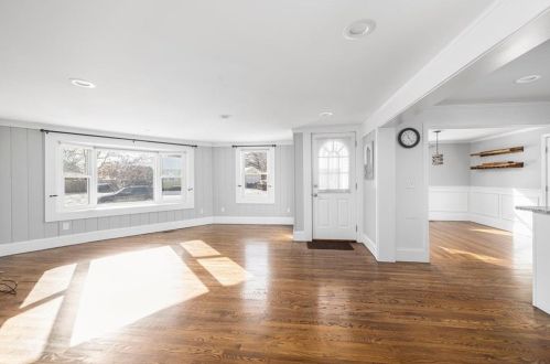 139 Yucatan Dr, Warwick, RI 02889-2923