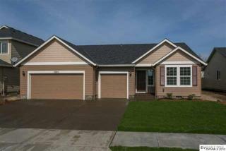3250 Oxford St, Woodburn OR  97071-4560 exterior