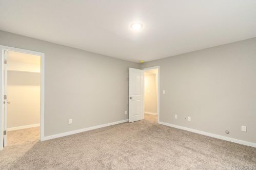 971 Kittredge Ct, Denver CO 80011 exterior