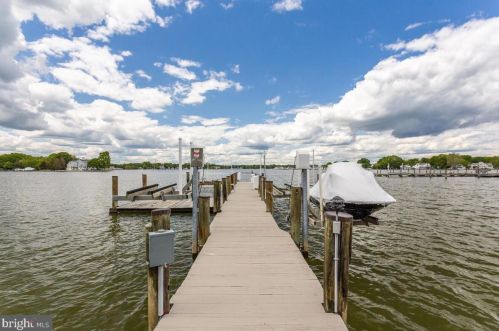 1258 River Rd, Shady Side MD 20764-9694 exterior