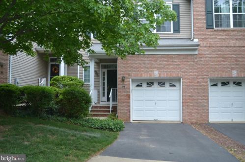 125 Hoover Ave, Princeton, NJ 08540-4631