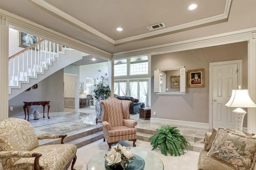 2212 Vly Vw Dr, Cedar Hill TX 75104-6712 exterior