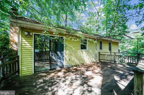 20 Hillman Ct, Aberdeen MD  21001-2407 exterior