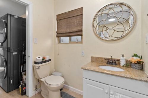 2550 Rowland Ave, Anaheim CA  92804-2271 exterior