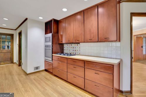 120 Huntcliff Pt, Atlanta GA  30350-1601 exterior
