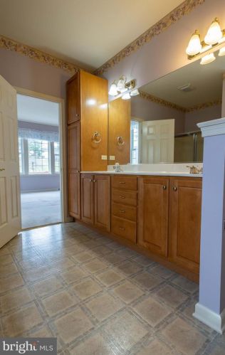 209 Sutherland Rd, Lancaster PA  17603-9053 exterior