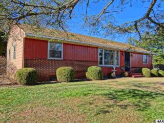 330 Longs Gap Rd, Carlisle PA  17013-8524 exterior