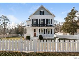 1 Englewood Rd, Norwalk, CT 06853-1309