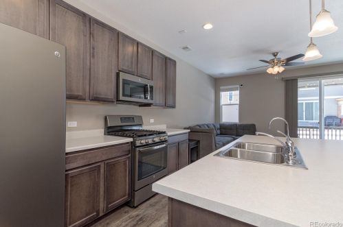 5036 Wenatchee St, Aurora CO 80015-6799 exterior