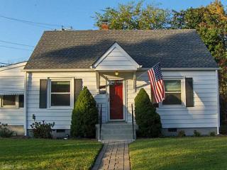 620 Burleigh Ave, Norfolk, VA 23505-3306