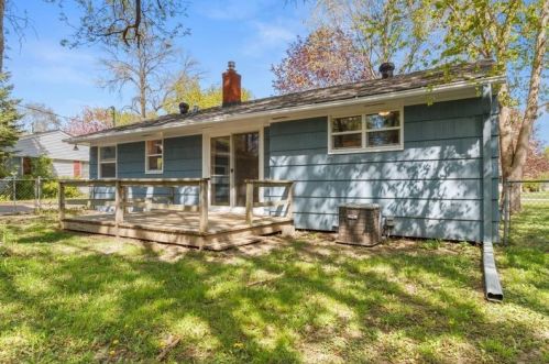 3759 Howard Ave, Saint Paul MN  55110-4726 exterior
