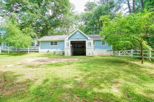 285 Griffin Mountain Trl, Conyers GA  30013-5409 exterior