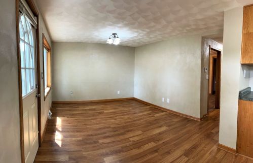 838 Kingsley Dr, Rockford, IL 61115-3730