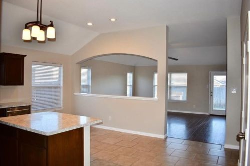 6245 Trinity Creek Dr, Fort Worth TX  76179-7737 exterior