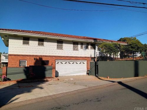 11806 Walnut Rd, Lakeside, CA 92040-5627