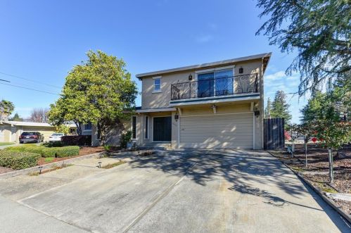 9420 Durango Way, Elk Grove, CA 95624-1904
