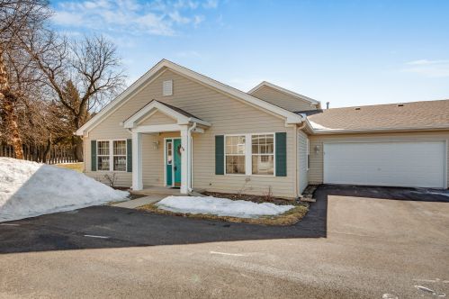 31 Wingate Ct, Oswego, IL 60543-7922