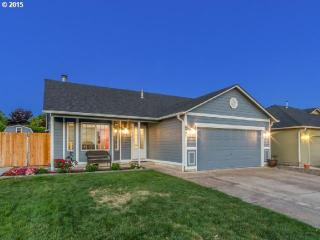 8901 136th Ave, Vancouver, WA 98682-3059