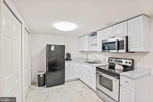 2416 Eccleston St, Silver Spring MD 20902-4830 exterior