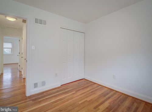 13309 Foxhall Dr, Silver Spring MD exterior