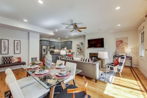 2052 Belmont Ave, Chicago, IL 60618-6483