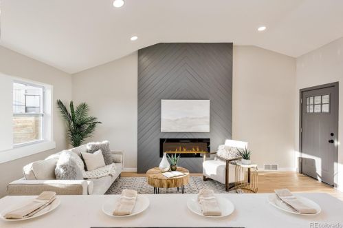 3251 Bannock St, Englewood CO 80110-2417 exterior