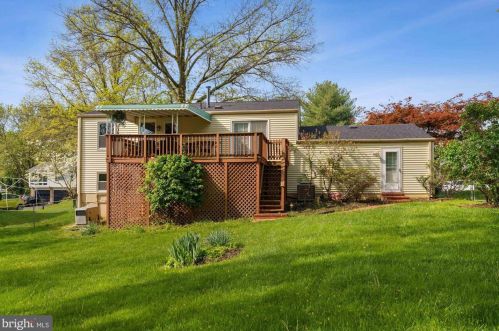 15405 Valencia St, Silver Spring MD exterior