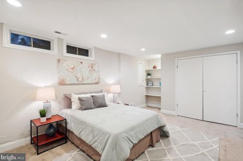 5 London Brg Ct, Silver Spring MD 20906-5713 exterior