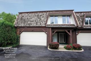 1513 Winnetka Rd, Glenview, IL 60025-1821