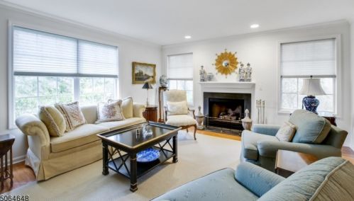 31 Davenport Pl, Morristown, NJ 07960-6573