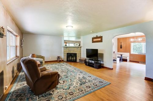 2855 Springfield Jamestown Rd, Springfield OH  45502-9404 exterior