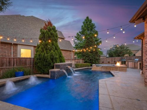 200 Caladium Cir, Lewisville, TX 75028-5139
