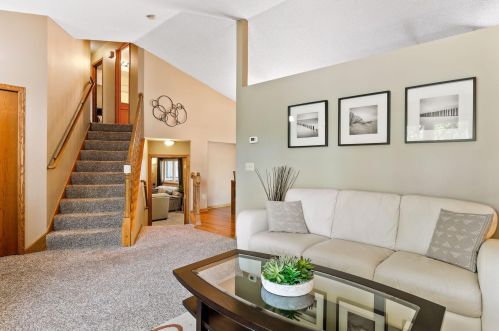 9138 Duckwood Trl, Saint Paul MN  55125-8860 exterior