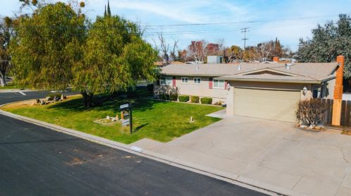 2417 Ada St, Modesto, CA 95354-1946