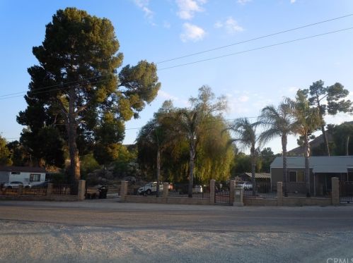 27141 Hammack Ave, Perris, CA 92570-7070