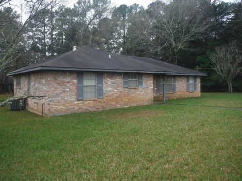 2229 Teas Nursery Rd, Conroe TX  77304-4616 exterior