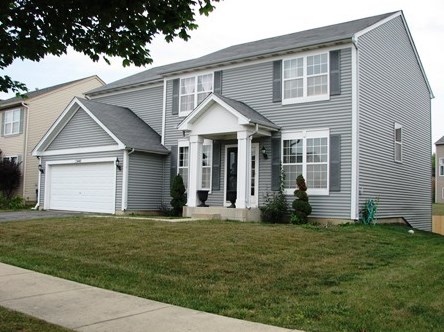 13440 Victoria Ln, Waukegan, IL 60087-3064