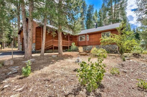 10607 Alder Creek Rd, Truckee CA  96161-2542 exterior