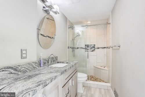5724 Brothers Partnership Ct, Columbia MD  21045-2601 exterior