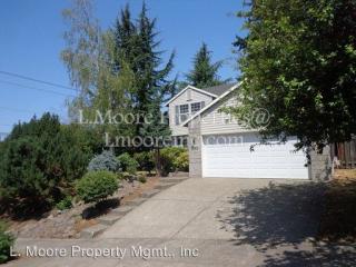9445 Iowa Dr, Tualatin OR  97062-7239 exterior